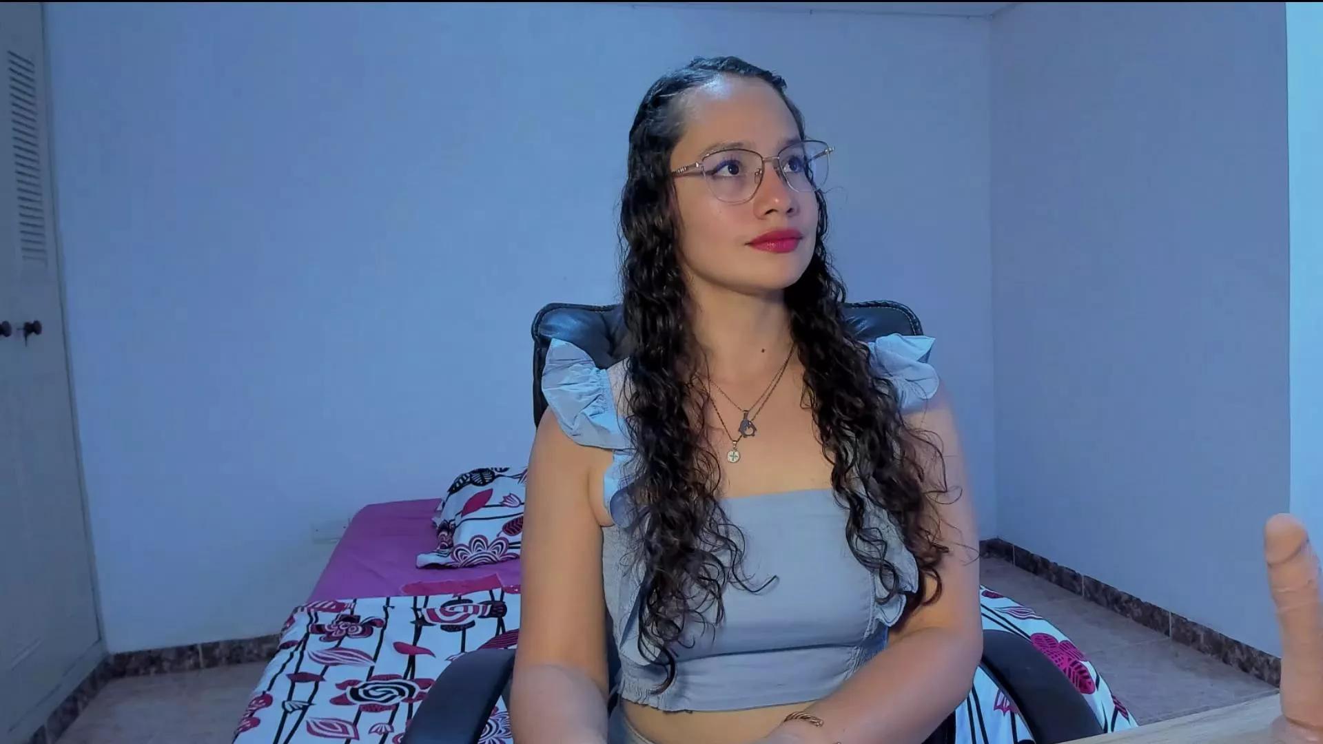 EmmaTorres9 from Cam4