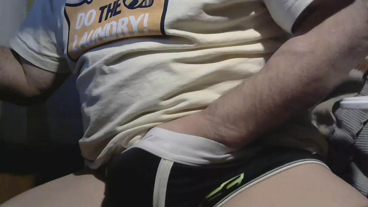 fluffbearr from Cam4