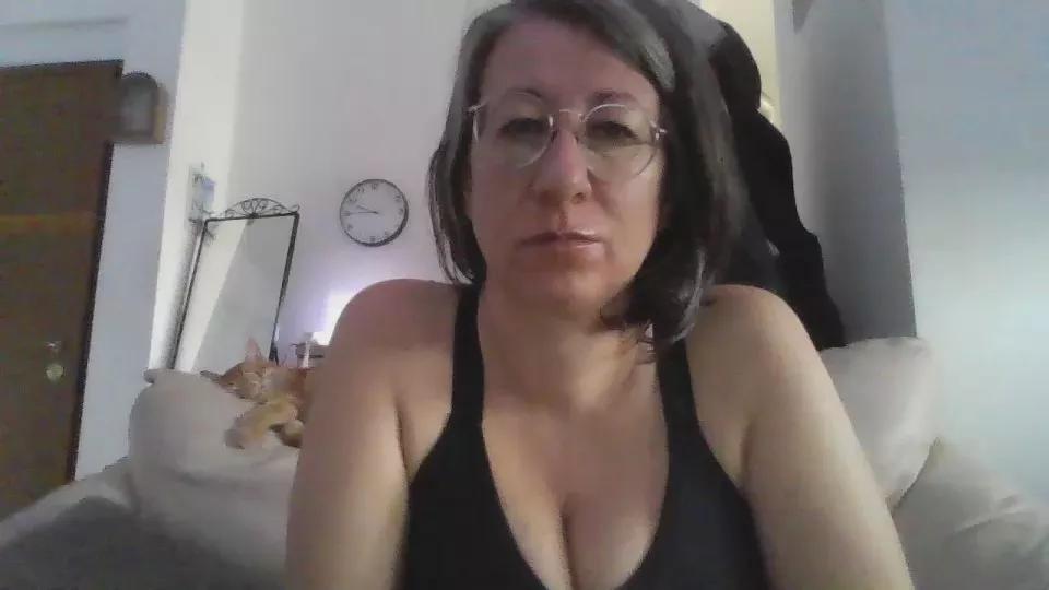 ginnygi from Cam4