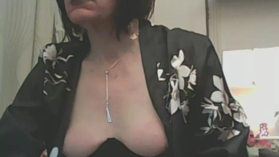 gipperte from Cam4