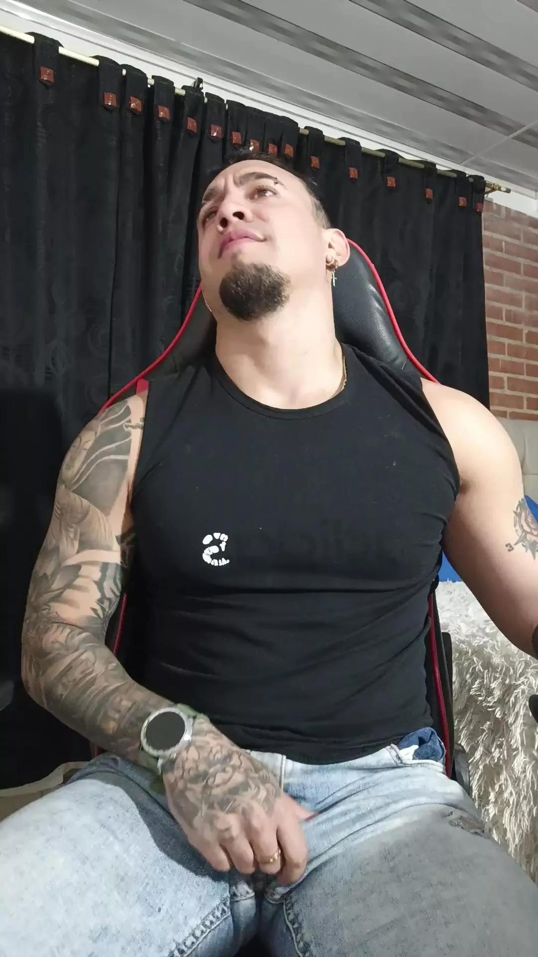 Photos of Im_massimo777 from Cam4 is Freechat