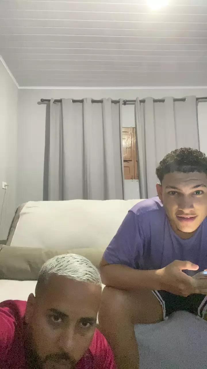 Junioputinho9 webcams show profile image 