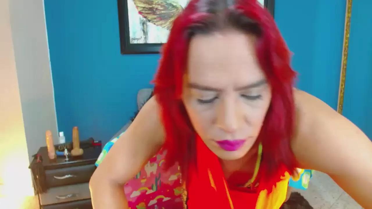 Karlysduketh webcams show profile image 