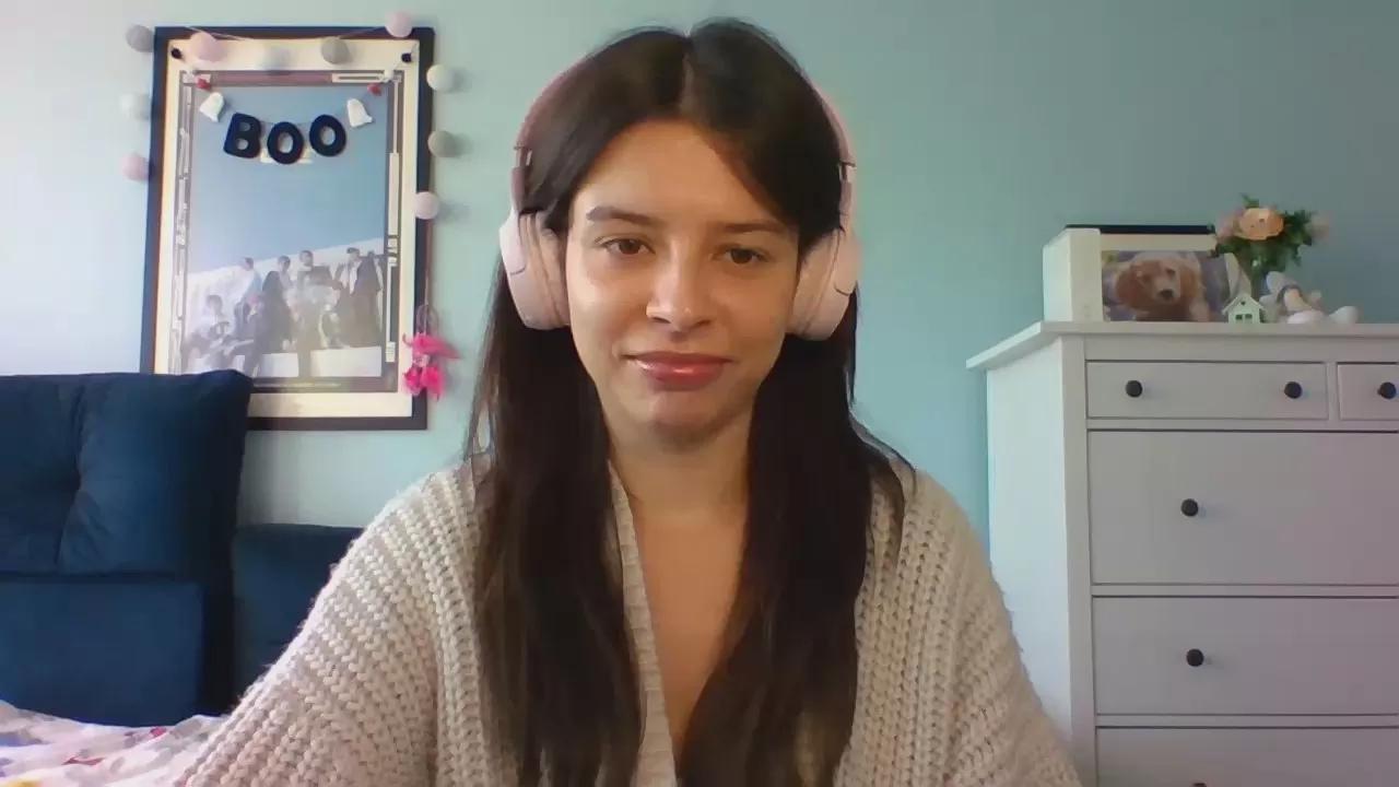 LariceSweetgirl webcams show profile image 