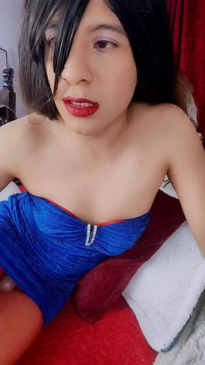 Launzy webcams show profile image 