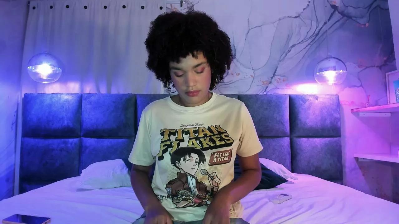 LolaDupont from Cam4