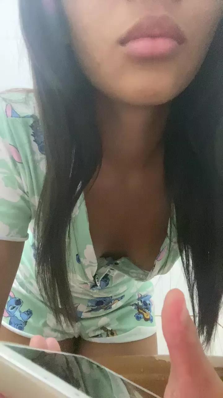 Maduzinhaxxx webcams show profile image 