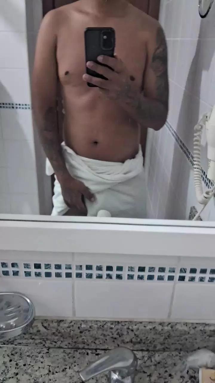 Maxjuniorhot webcams show profile image 