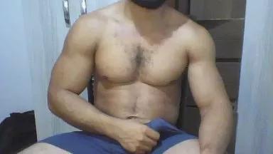 MorenoCarente webcams show profile image 