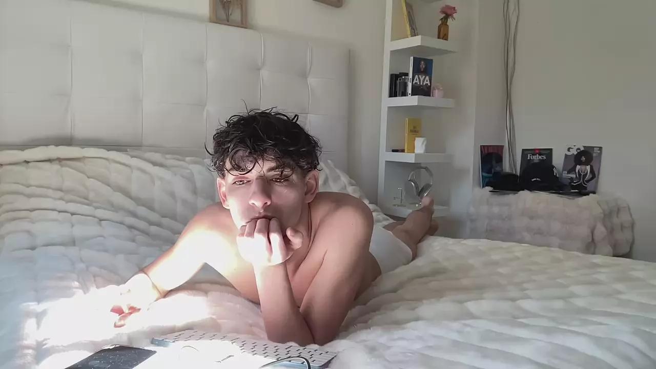 MssNoah from Cam4