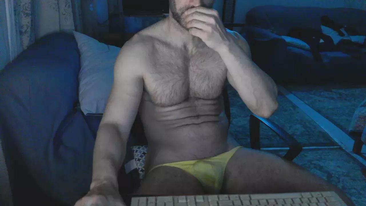 Olmo_hot from Cam4