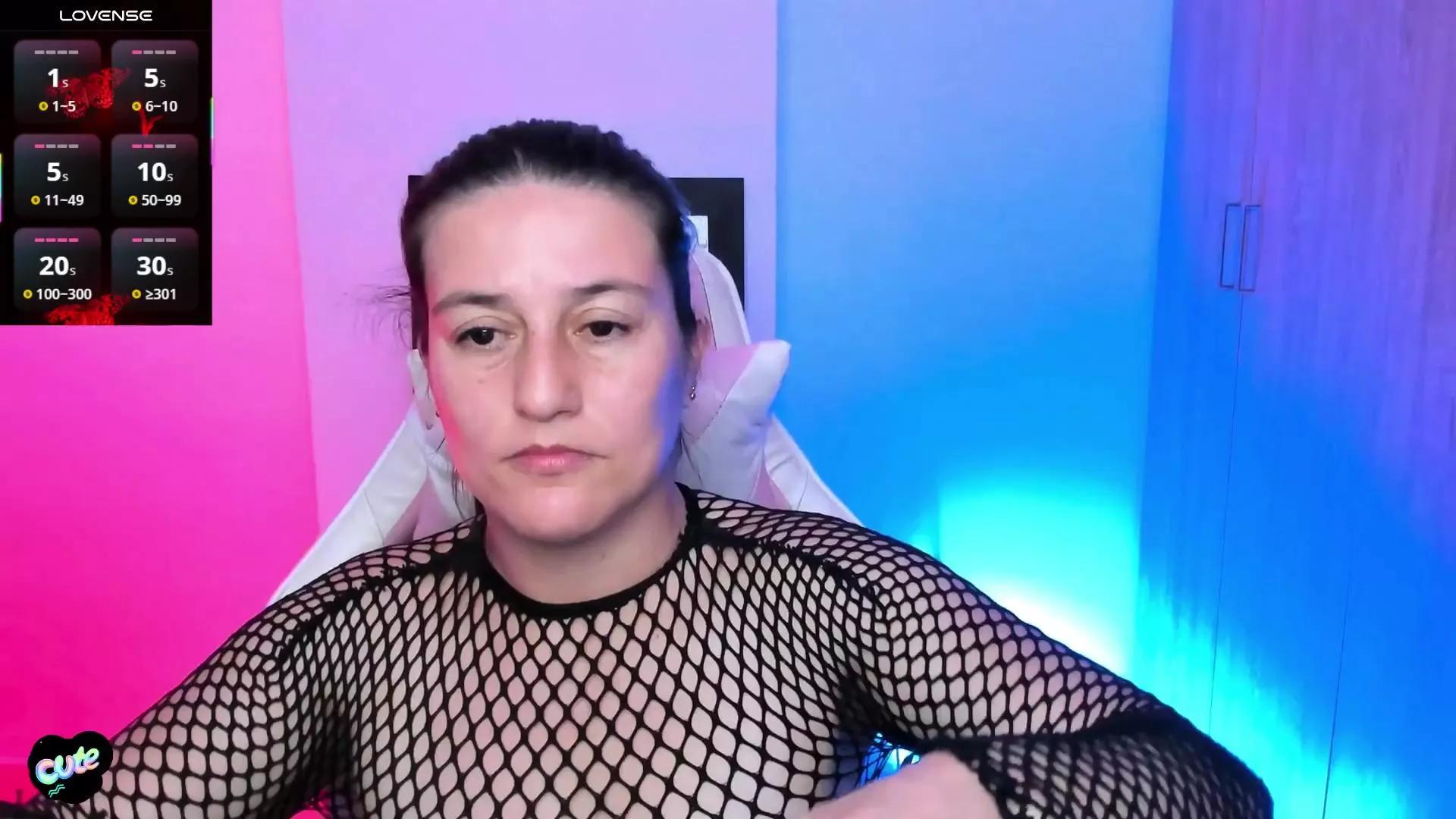 Saskyaa from Cam4