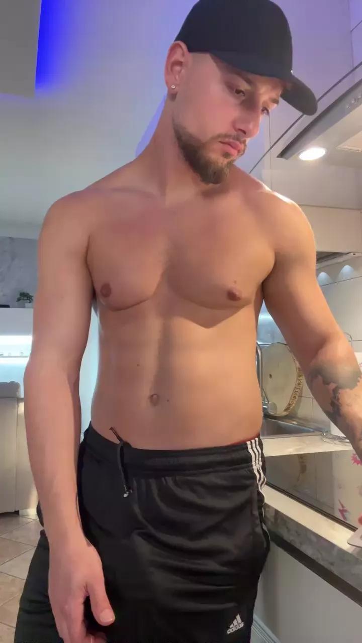 Stallonenapoli2 webcams show profile image 
