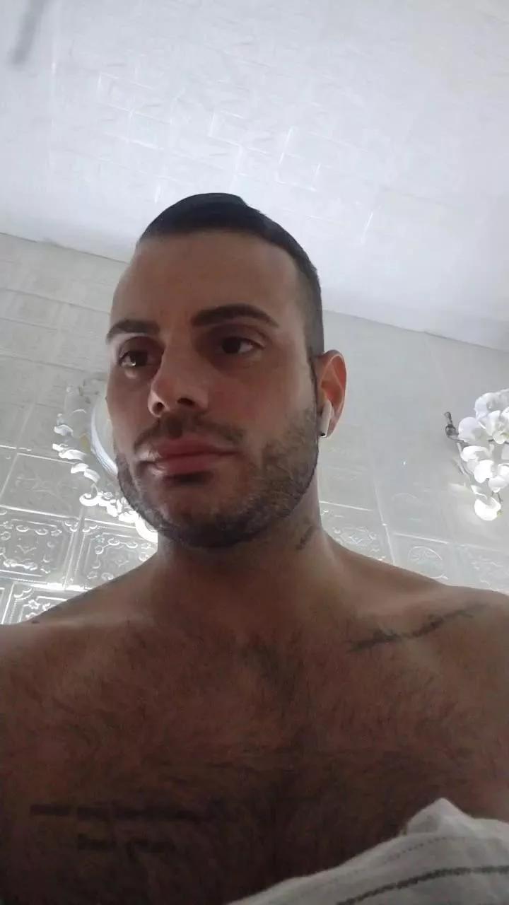 Viki84 from Cam4