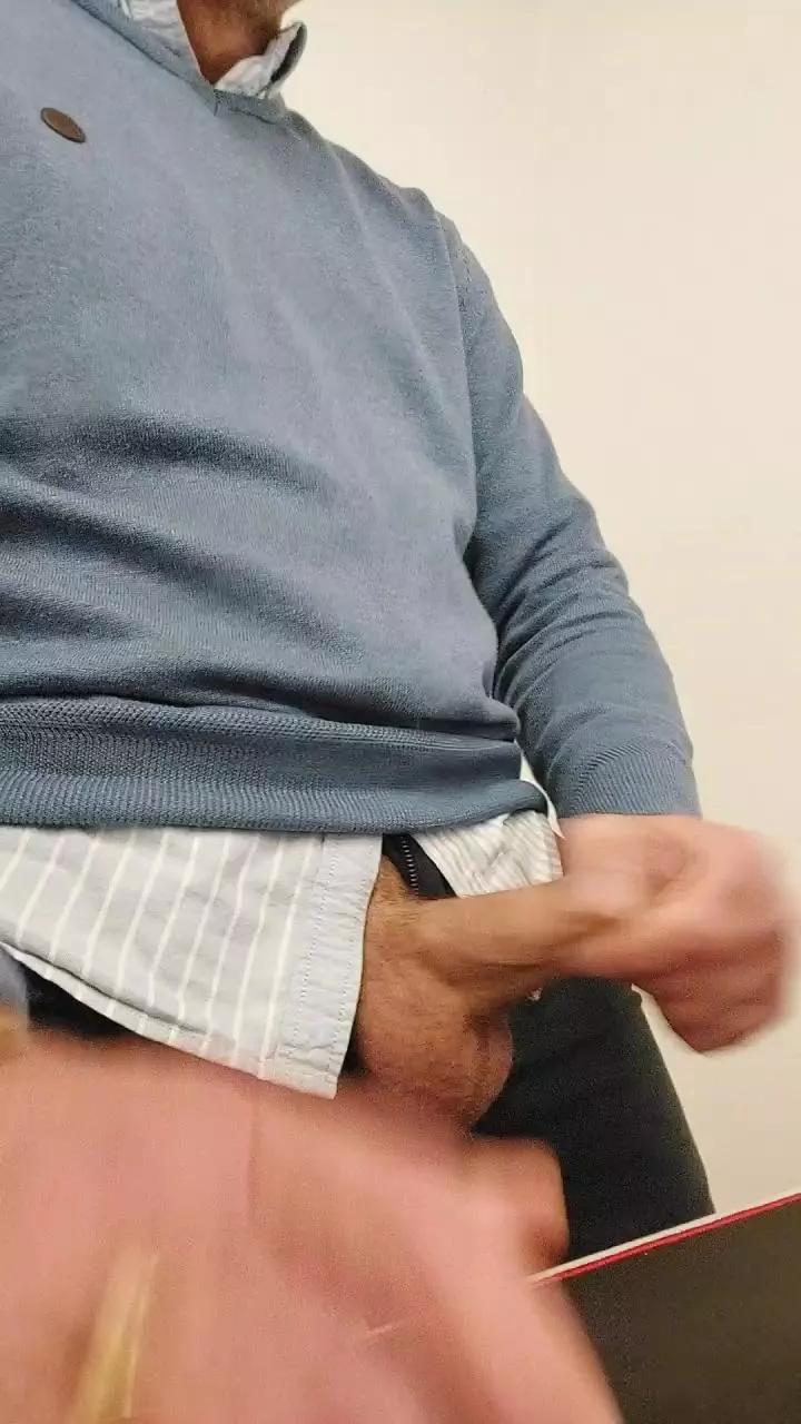 zmmmpm from Cam4