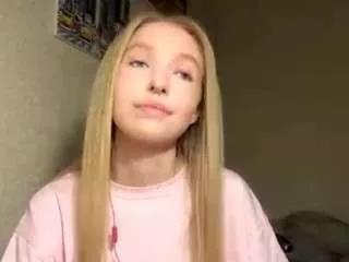 Aaliyahking webcams show profile image 