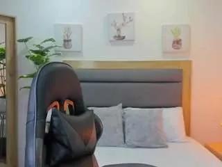 adara-44 from CamSoda