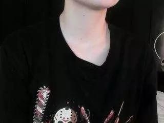 adeelinee from CamSoda