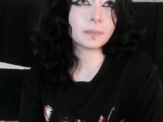 adeelinee from CamSoda