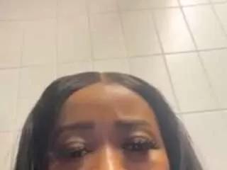 Photos of africanrosa from CamSoda is Freechat