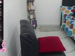 agata-astor from CamSoda