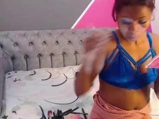 agata-grubisic from CamSoda