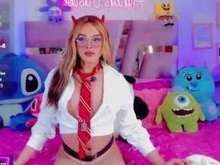 Photos of aithana-vasco from CamSoda is Freechat