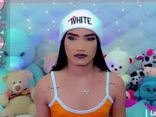 alanna-dollsx from CamSoda