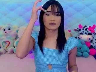 alanna-dollsx from CamSoda