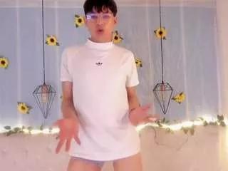 aleaurarashi from CamSoda