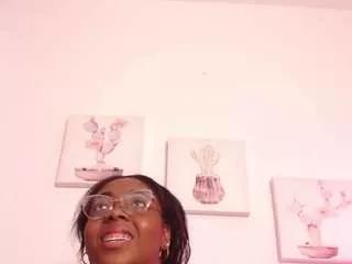 Alejandra-cortes webcams show profile image 