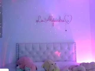 alelennoxxx from CamSoda