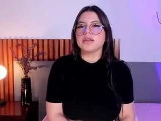 alessaroma from CamSoda is Freechat