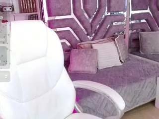 alicewalker-11 from CamSoda is Freechat