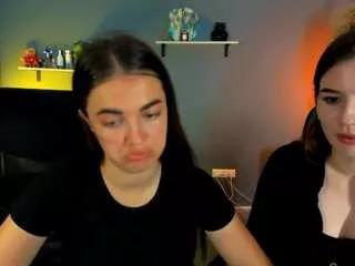 allison-black from CamSoda