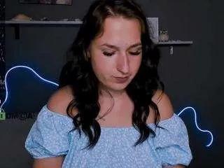 alma-black1 from CamSoda is Freechat
