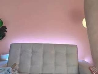 almacastillo from CamSoda