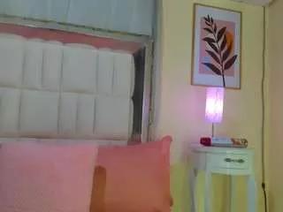 almasaennz from CamSoda is Freechat