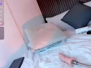 amber-lucia from CamSoda is Freechat