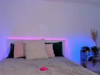 Photos of amira-blush from CamSoda is Freechat