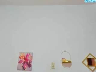 anahiroberts from CamSoda