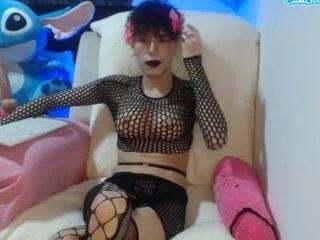 anaisvelvet2025 from CamSoda is Freechat