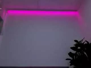 angel-vibee from CamSoda is Freechat