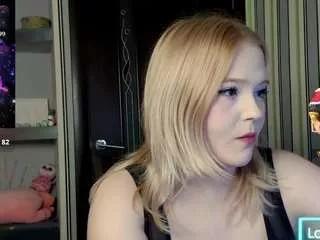 anianara from CamSoda is Freechat