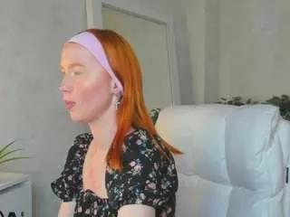Discover our girls online shows and discover the company of countless livestreamers, with stunning shapes, sex toys and more.