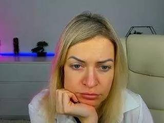 annasnow99 from CamSoda is Freechat