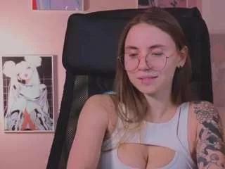 annastark from CamSoda