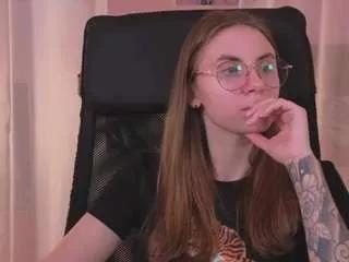 annastark from CamSoda