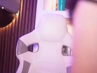 Annie-roberts7 webcams show profile image 