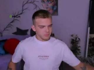 anthony-smiley from CamSoda is Freechat